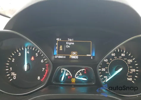 2017 Ford Escape S z USA, uszkodzony, nr VIN 1FMCU0F76HUC46525